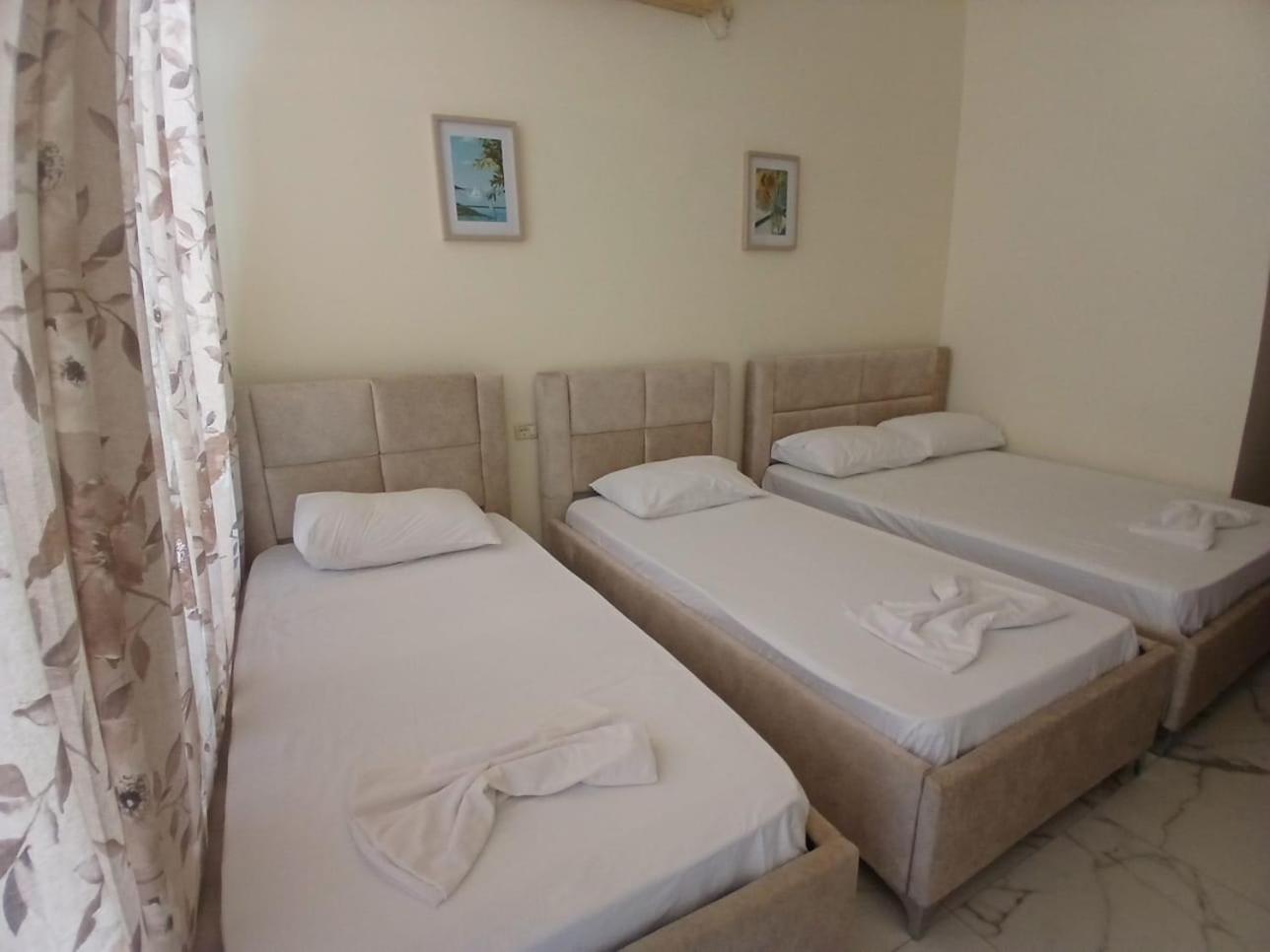 Hotel Rossi Vlorë Buitenkant foto